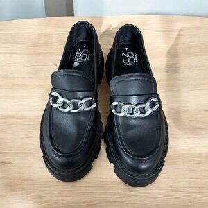 Womens No Boundaries Black Chunky Loafers‎ With Silver Chain Detail Size 7